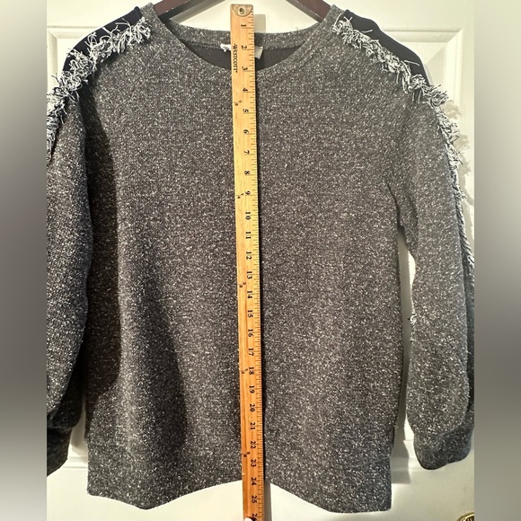 THML Small Heathered Speckled Navy Fringe Red White Blue Stripes Cozy Pullover - Picture 6 of 9